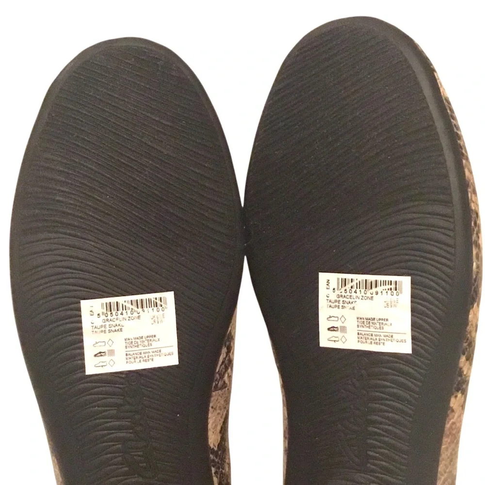 Clarks Gracelin Zone Ballet Flats Snakeskin with Brown Medallion Accent  Size: 9